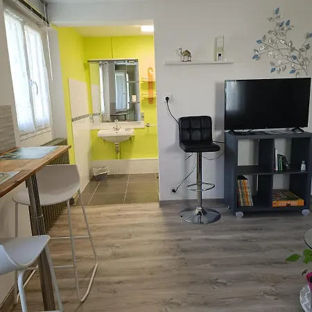 Cosy, Equipe Et Bien Situe * Monsempron-Libos
