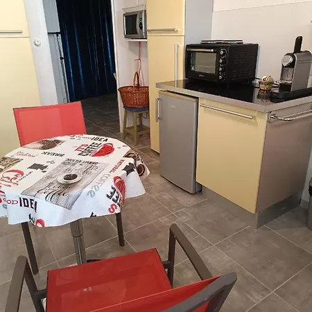 Apartament Cosy, Equipe Et Bien Situe Monsempron-Libos